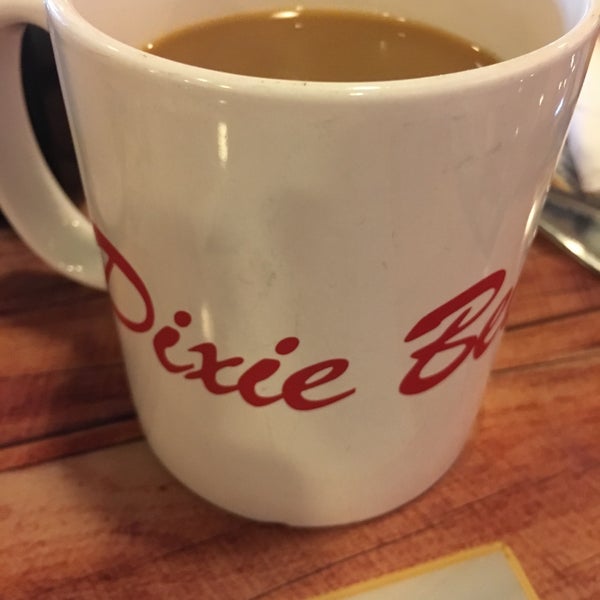 Photo taken at Dixie Belle&#39;s Cafe by Mike on 2/19/2018