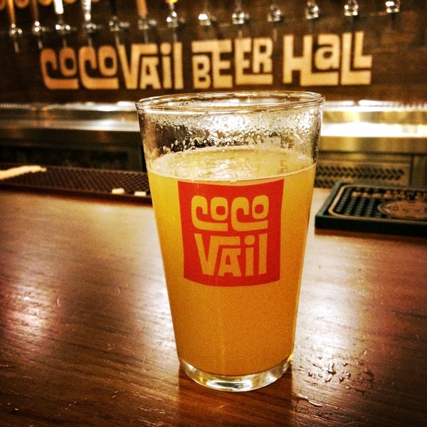 Photo prise au CocoVail Beer Hall par Michael A. le5/28/2018