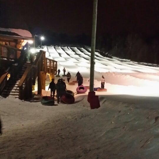 Photo prise au Chicopee Ski &amp; Summer Resort par Brandon K. le1/5/2014