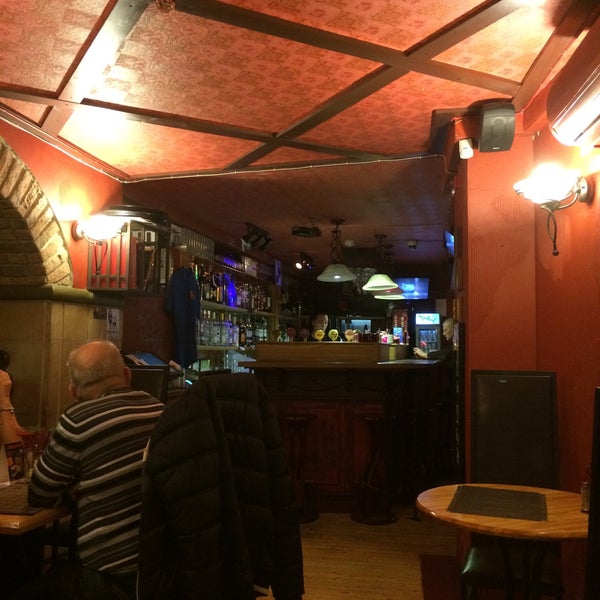 Foto scattata a Victory Pub da Hallo F. il 1/9/2015