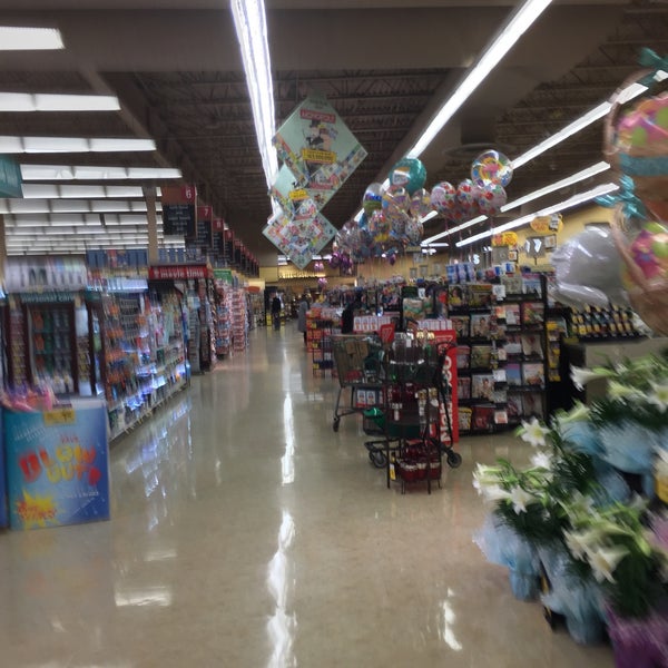 Photos at Safeway 24 tips from 1217 visitors