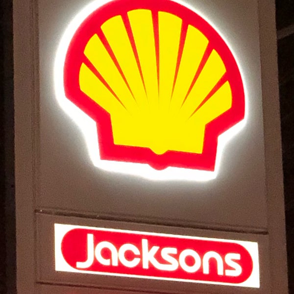 Photo taken at Shell by Mark K. on 12/17/2018
