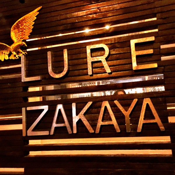 Photo taken at Lure Izakaya Pub by Gabriela W. on 11/16/2015