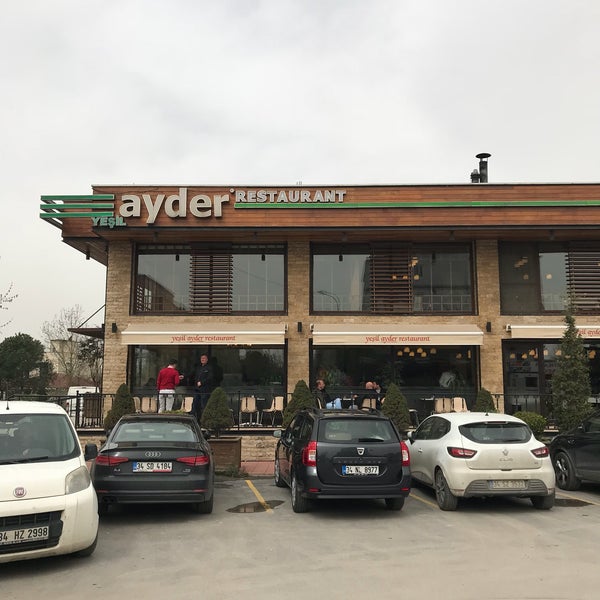 Photo taken at Yeşil Ayder Restaurant by Ramy O. on 3/26/2018