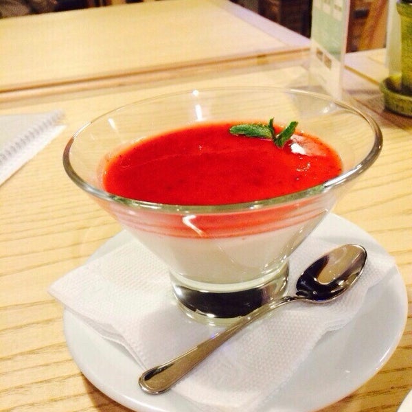 Photo taken at STACO smart buffet by Ольга М. on 3/19/2014