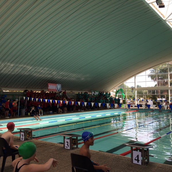 linden heated swimming pool