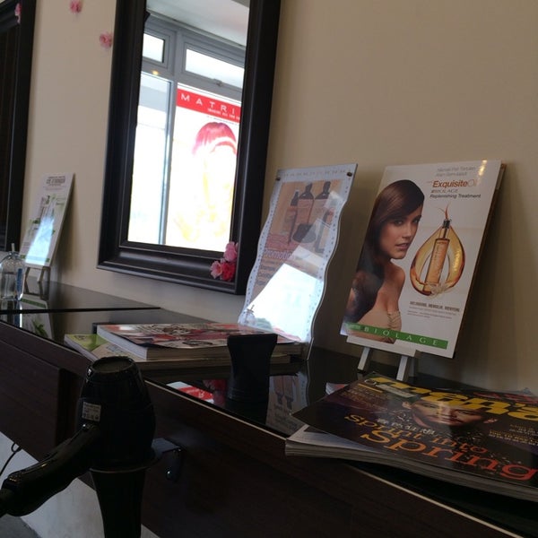 fragrance hair saloon