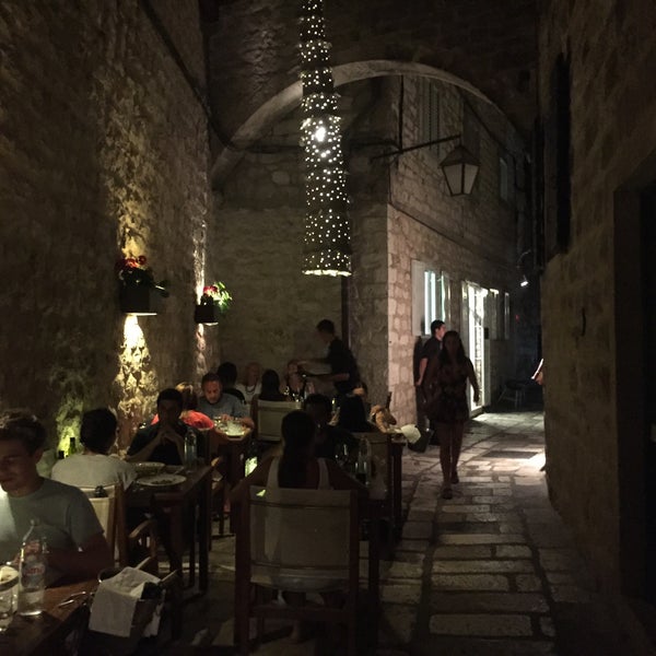 8/29/2015 tarihinde Laura M.ziyaretçi tarafından Restaurant Giaxa'de çekilen fotoğraf