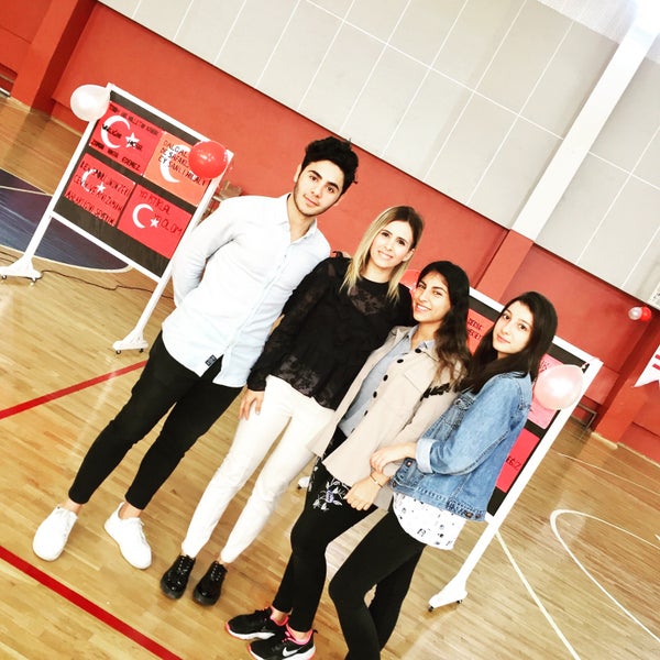 Dilek Sabancı Anadolu Ticaret Meslek Lisesi - 2763 ziyaretçidan 10 tavsiye