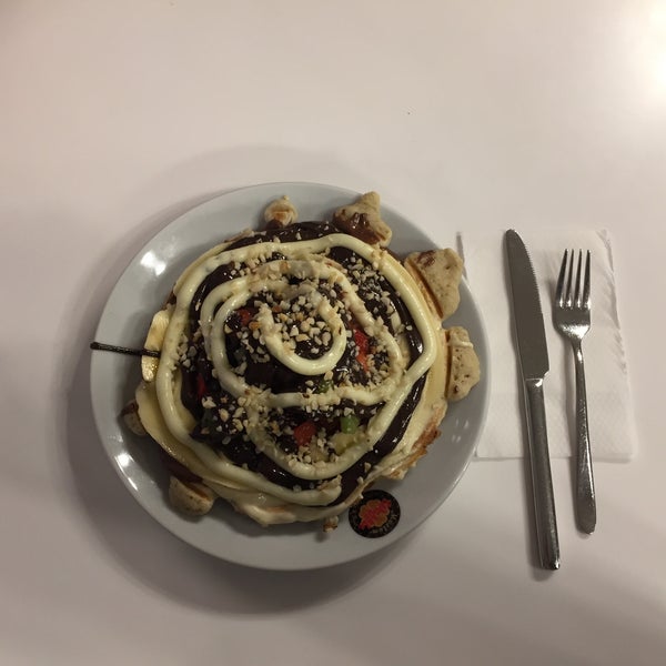 1/18/2020 tarihinde Burak E.ziyaretçi tarafından Müslüm Waffle'de çekilen fotoğraf