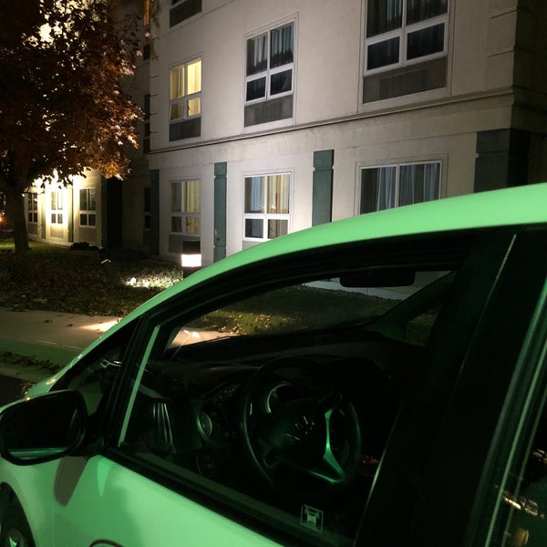 Photos At Comfort Suites Madison 7 Tips