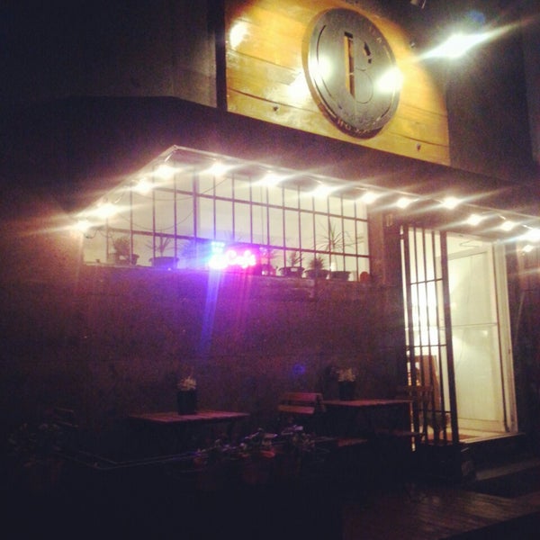 1/20/2014にBetsy G.がB Coffee and Tea Houseで撮った写真