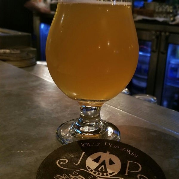 Photo taken at Jolly Pumpkin by Mary R. on 9/30/2018
