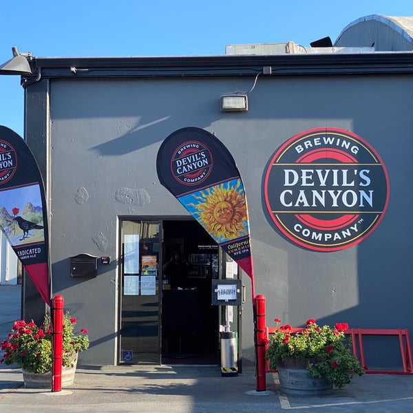 Photo taken at Devil&#39;s Canyon Brewing Company by Andrew D. on 10/24/2020