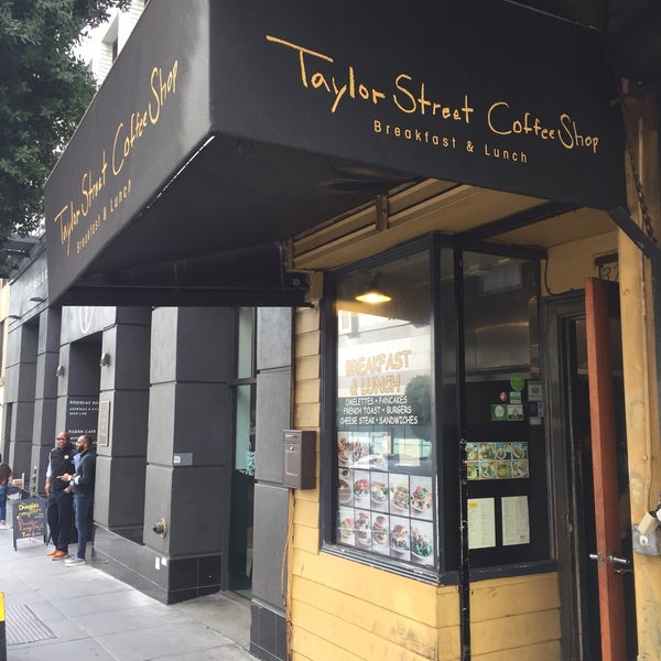 Das Foto wurde bei Taylor Street Coffee Shop von Andrew D. am 11/13/2019 aufgenommen