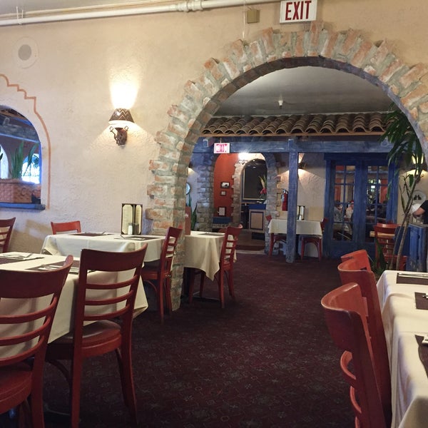 Foto diambil di Pedro&#39;s Restaurant &amp; Cantina oleh Andrew D. pada 1/20/2020