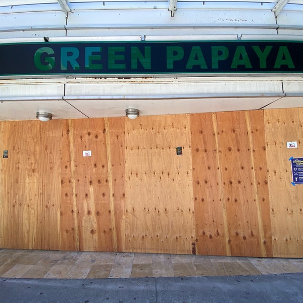 6/24/2020 tarihinde Andrew D.ziyaretçi tarafından Green Papaya'de çekilen fotoğraf