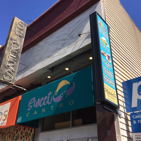 Photo taken at Eureka! Cafe at 451 Castro Street by Andrew D. on 3/16/2019