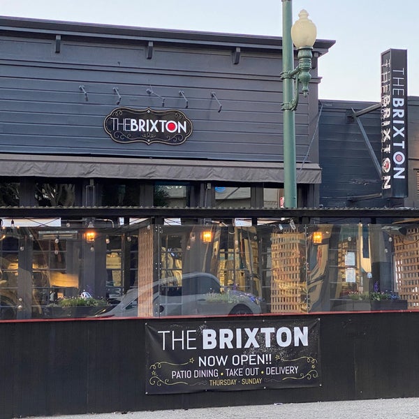 Foto tirada no(a) The Brixton por Andrew D. em 3/30/2021