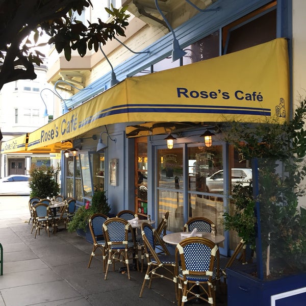 Foto tirada no(a) Rose&#39;s Cafe por Andrew D. em 7/8/2019