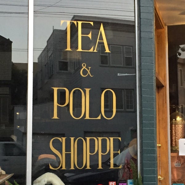 รูปภาพถ่ายที่ Tal-Y-Tara Tea &amp; Polo Shoppe โดย Andrew D. เมื่อ 1/25/2019