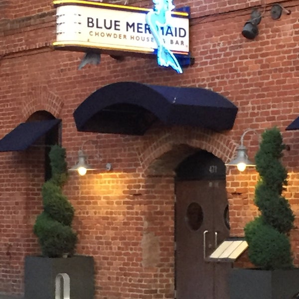 7/29/2019にAndrew D.がBlue Mermaid Chowder House &amp; Barで撮った写真