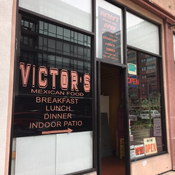 Photo taken at Victor&#39;s by Andrew D. on 8/20/2019
