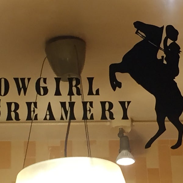 รูปภาพถ่ายที่ Cowgirl Creamery โดย Andrew D. เมื่อ 1/5/2019