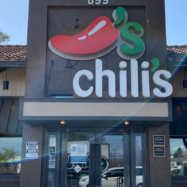 Photo taken at Chili&#39;s Grill &amp; Bar by Andrew D. on 3/19/2021