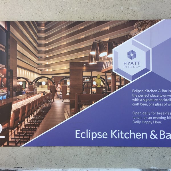Foto tomada en Eclipse Kitchen and Bar  por Andrew D. el 1/23/2019