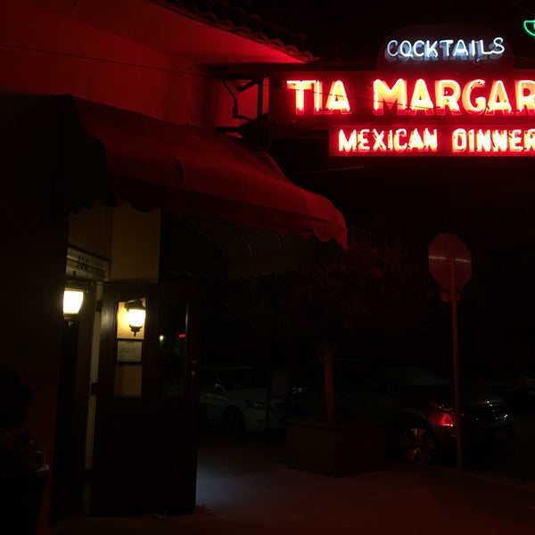 Foto diambil di Tia Margarita oleh Andrew D. pada 3/17/2019