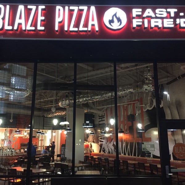 Blaze Pizza Pizza Place in Stonestown