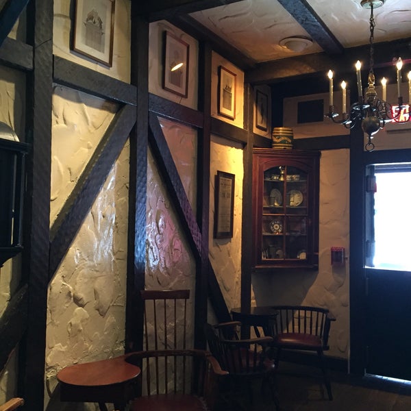 Photo taken at White Horse Tavern &amp; Restaurant by Andrew D. on 8/28/2019