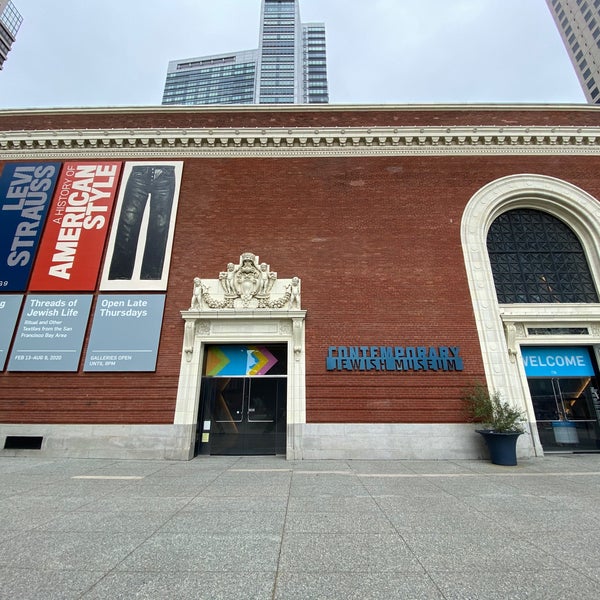 Foto tirada no(a) Contemporary Jewish Museum por Andrew D. em 3/5/2020