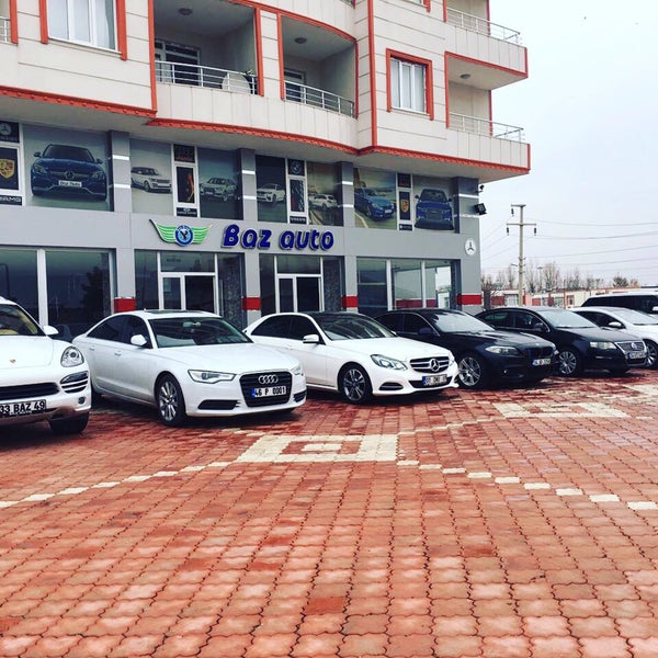 Photo taken at Baz Auto by İsA B. on 12/21/2016