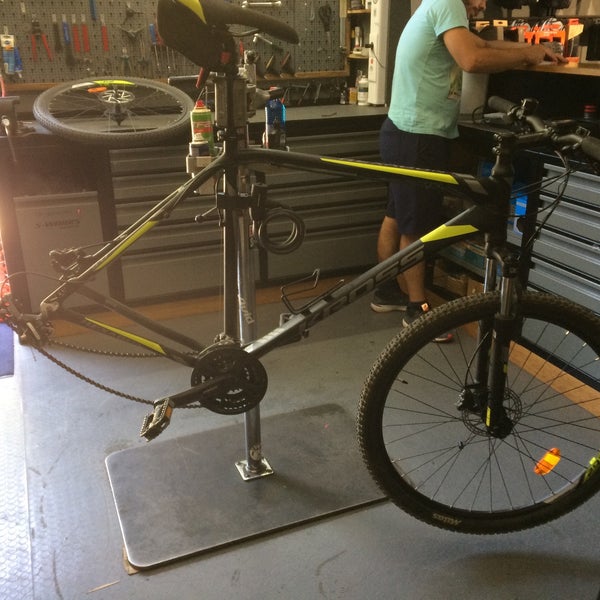 Photos at Action Bike Club - Bike Shop 