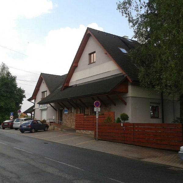 4/8/2014에 Dita O.님이 Veterinární klinika AlfaVet에서 찍은 사진