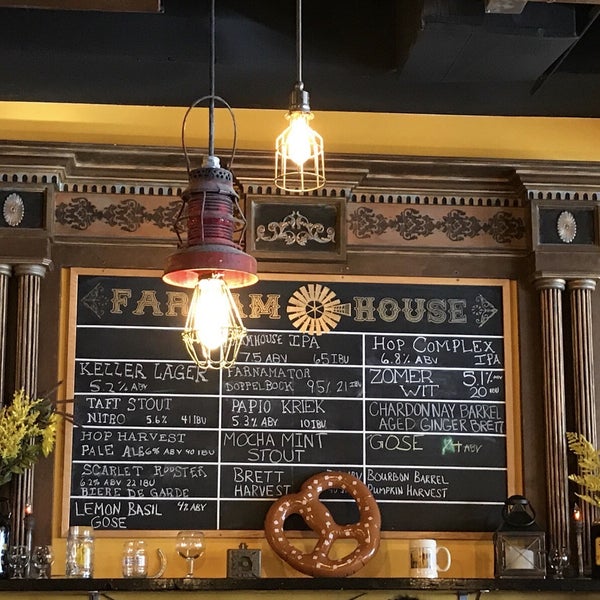 Foto tirada no(a) Farnam House Brewing Company por Stacia P. em 1/26/2019