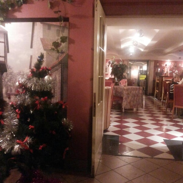 Монплезир красноярск ресторан