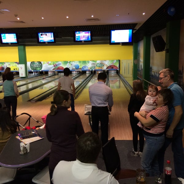 Photo taken at Bowling Show by Dmitriy T. on 3/8/2015