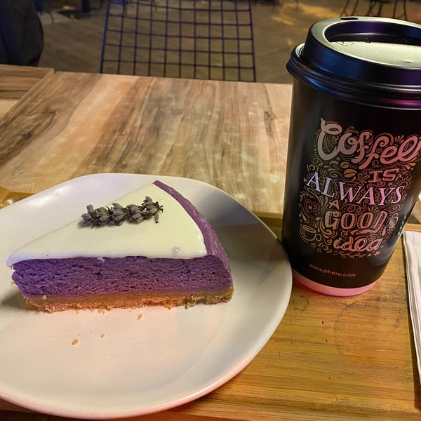 10/18/2021 tarihinde Bilge Ş.ziyaretçi tarafından Pheru Coffee and Tea Shop'de çekilen fotoğraf