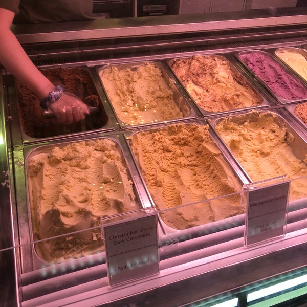 Foto tirada no(a) Glacé Artisan Ice Cream por Sean L. em 5/27/2019