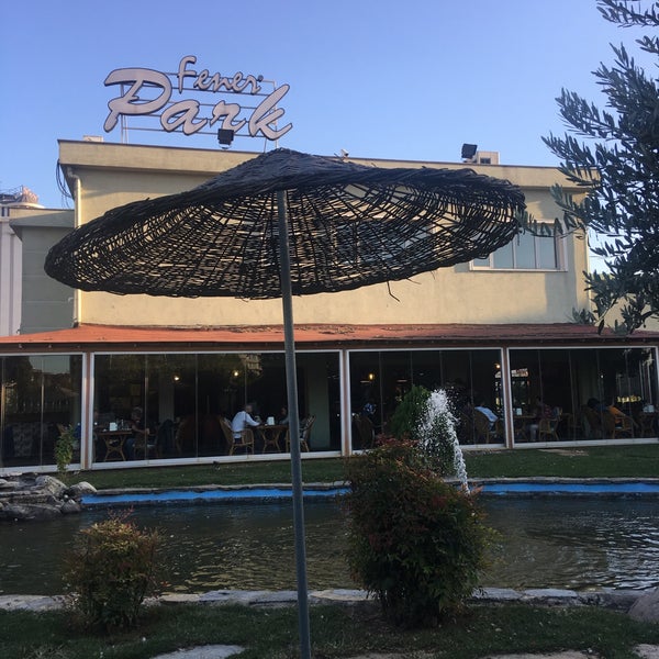 Foto tirada no(a) Fener Park Cafe &amp; Restaurant por Fener Park C. em 10/7/2018