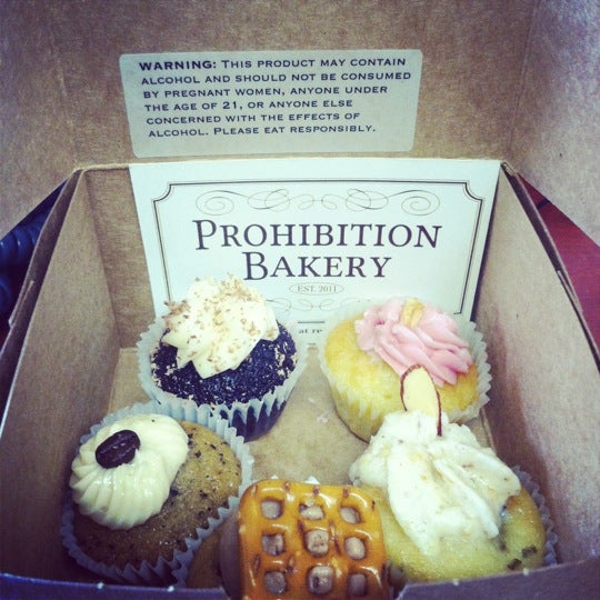 Foto tirada no(a) Prohibition Bakery por William S. em 9/27/2012