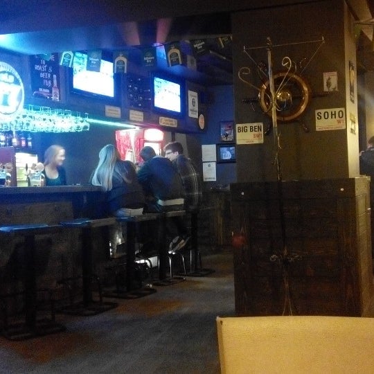 4/25/2014에 Александр Н.님이 R&amp;B Pub (Roast &amp; Beer) Tilto에서 찍은 사진