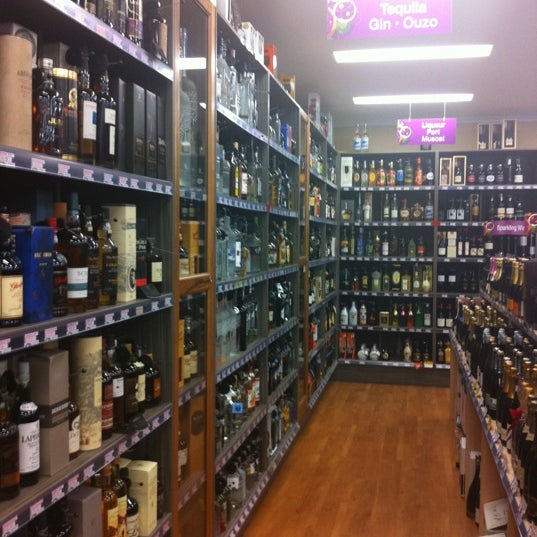 deVine Cellars 3 tips from 69 visitors