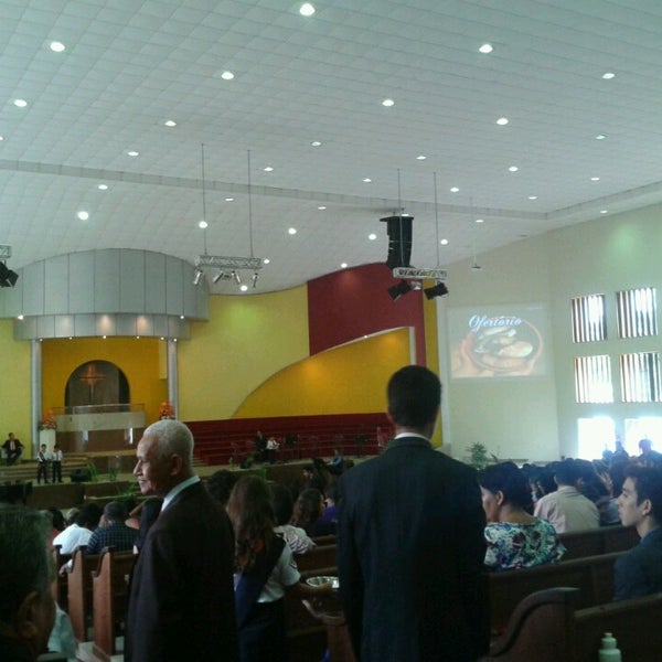 5/17/2014에 Robson O.님이 Igreja Adventista - IAENE에서 찍은 사진