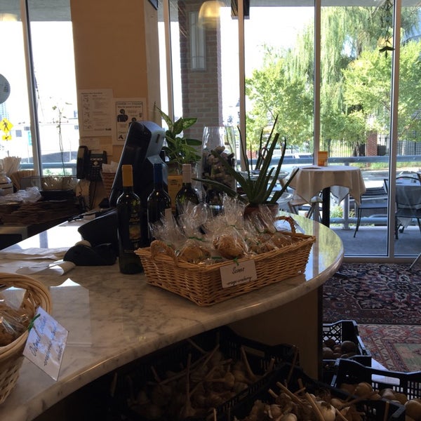 агора маркет.