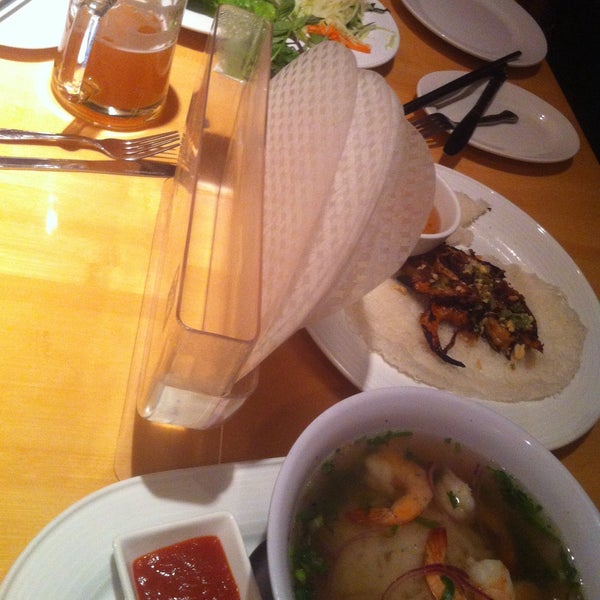 9/15/2015에 Ram님이 Com Dunwoody Vietnamese Grill에서 찍은 사진