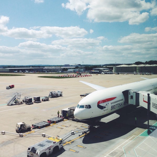 6/7/2015にChiara C.がロンドン ガトウィック空港 (LGW)で撮った写真